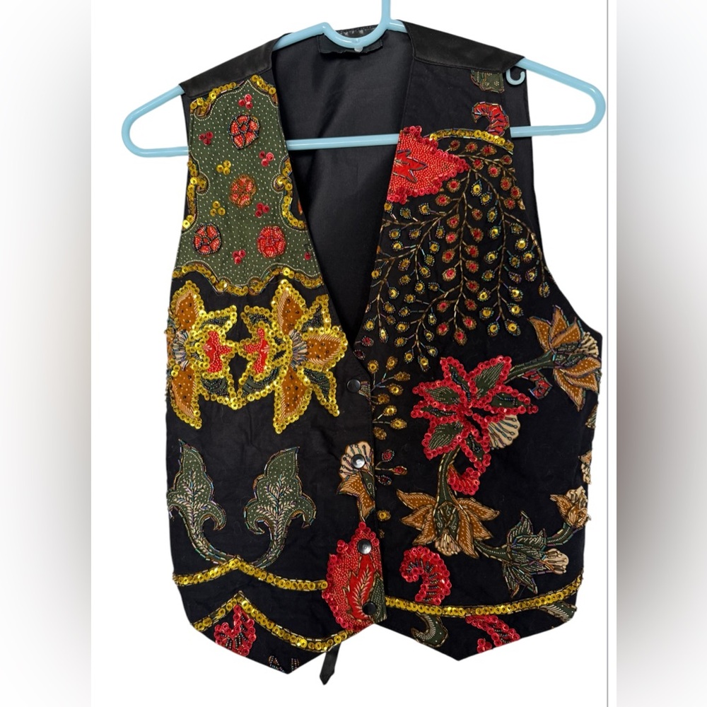 Raja Collection Handmade Vintage Embroidered Floral Vest with Sequins SzS